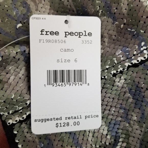 Free People Size 6 Camo Skinny Sequin Mini Skirt - Picture 9 of 10